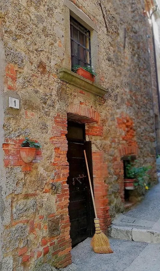 La Spelonca Degli Asini Apartment Prata