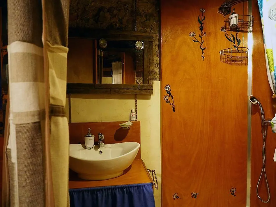 La Spelonca Degli Asini Apartment Prata 0*,  Italy